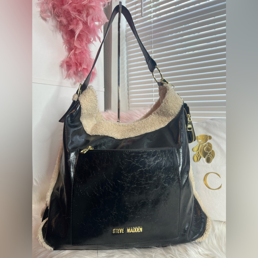 Steve Madden Shoulder bag